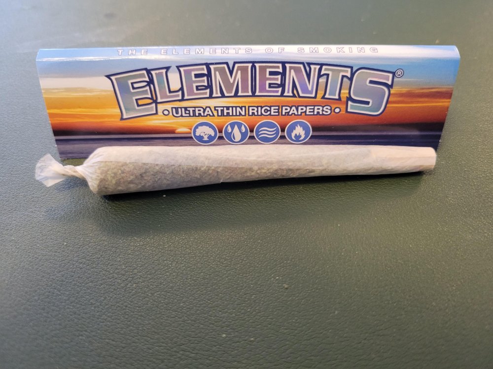 Detail na tenké ryžové papieriky Elements